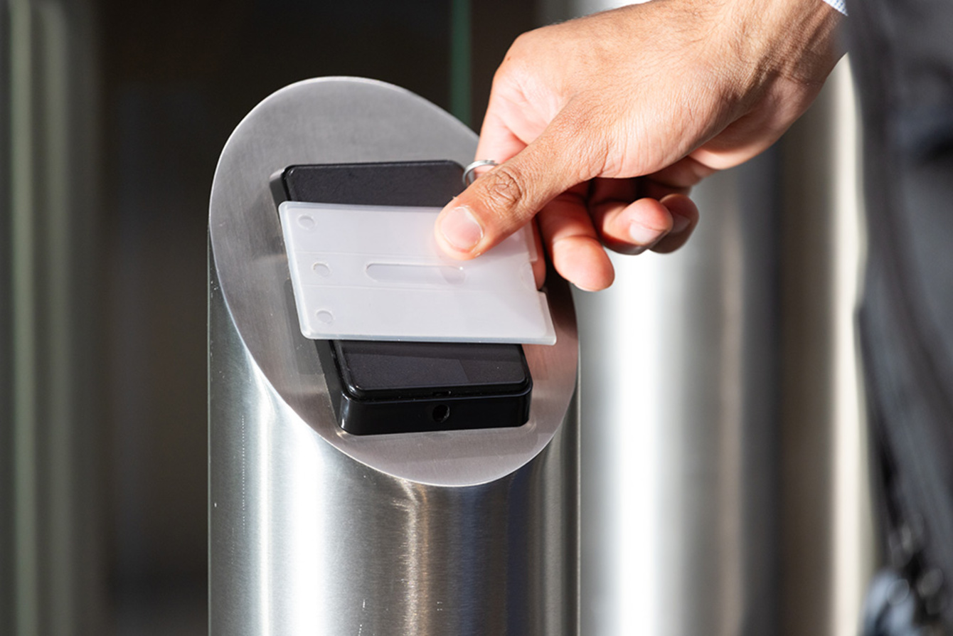 Zutritts­kontrolle bei Elektro-Geißler GmbH in Weimar