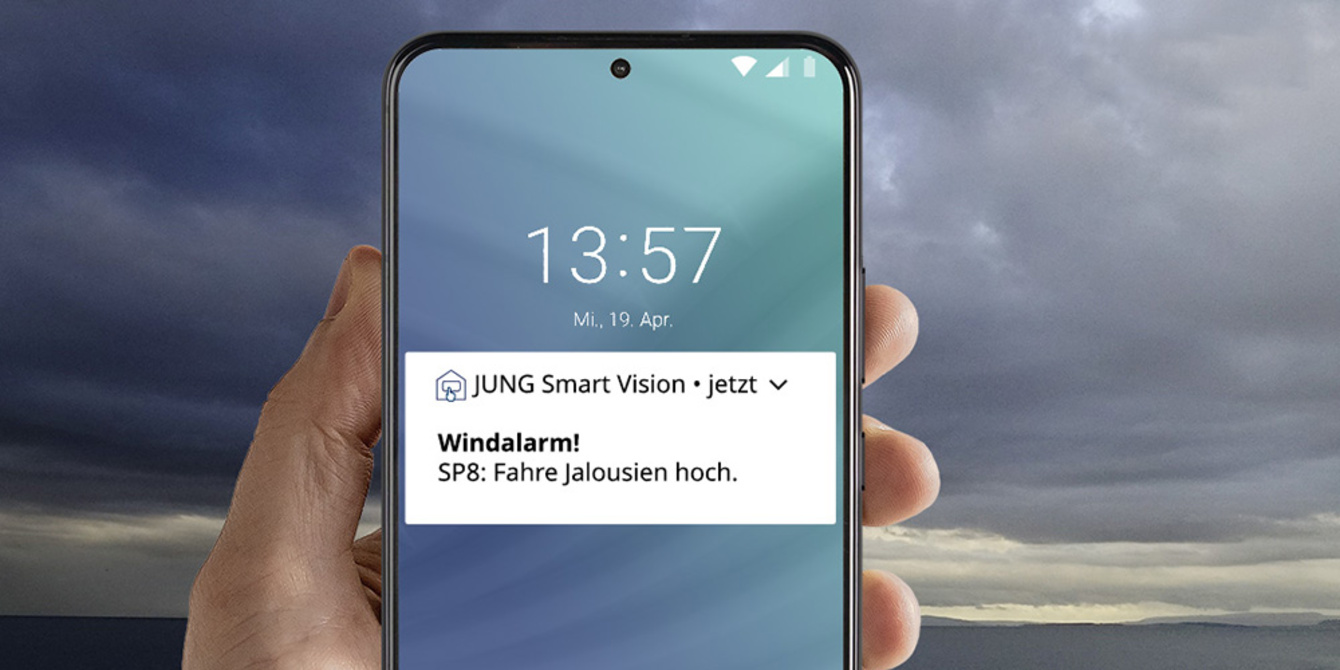 JUNG Smart Panel 8 bei Elektro-Geißler GmbH in Weimar